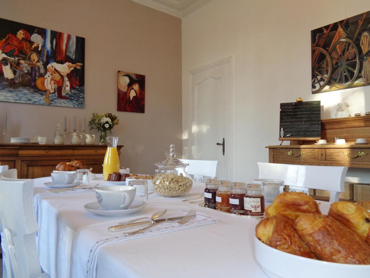 Bed and Breakfast Domaine Berenguer Ouches Exterior foto