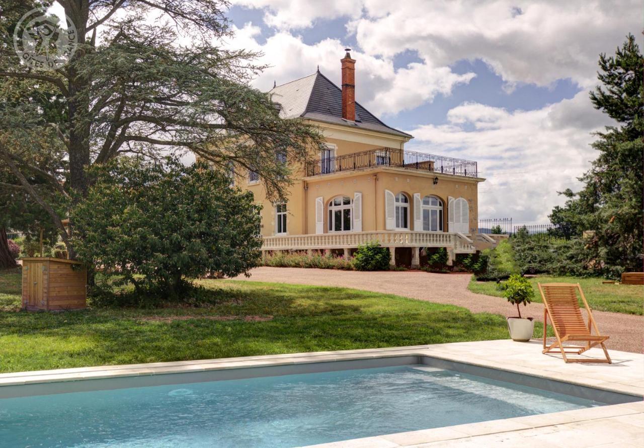 Bed and Breakfast Domaine Berenguer Ouches Exterior foto